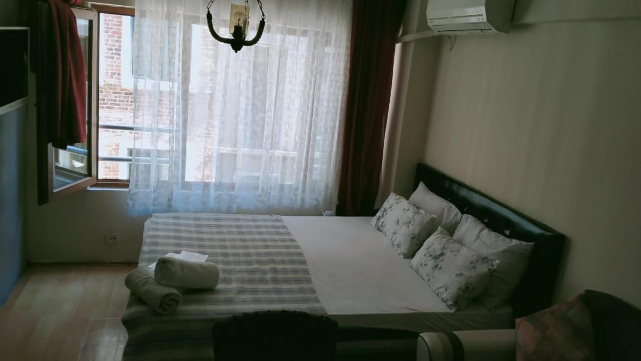 Taksim Pera Suites Стамбул Екстер'єр фото